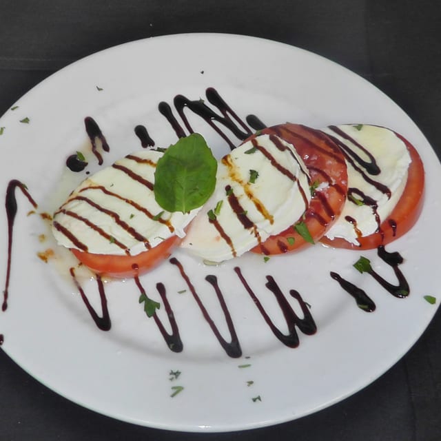 *Caprese.